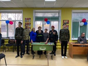 В Астраханской школе № 16 открыли Парту Героя